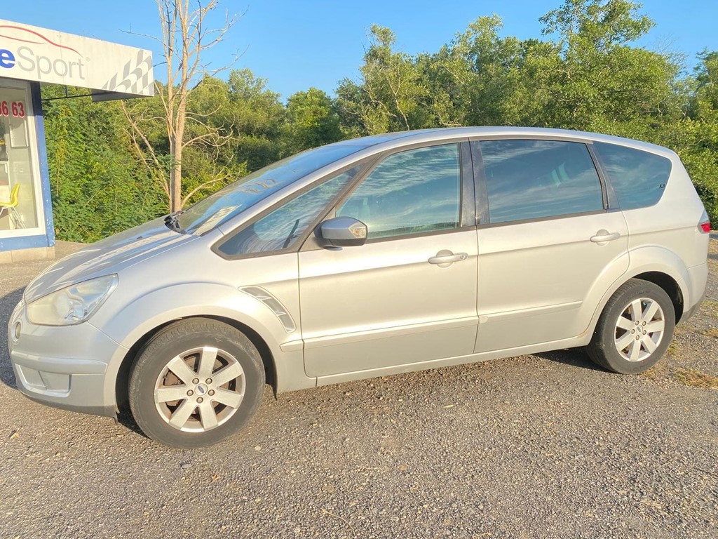 Foto 3 FORD S-MAX 1.8 125 CV 7 PLAZAS